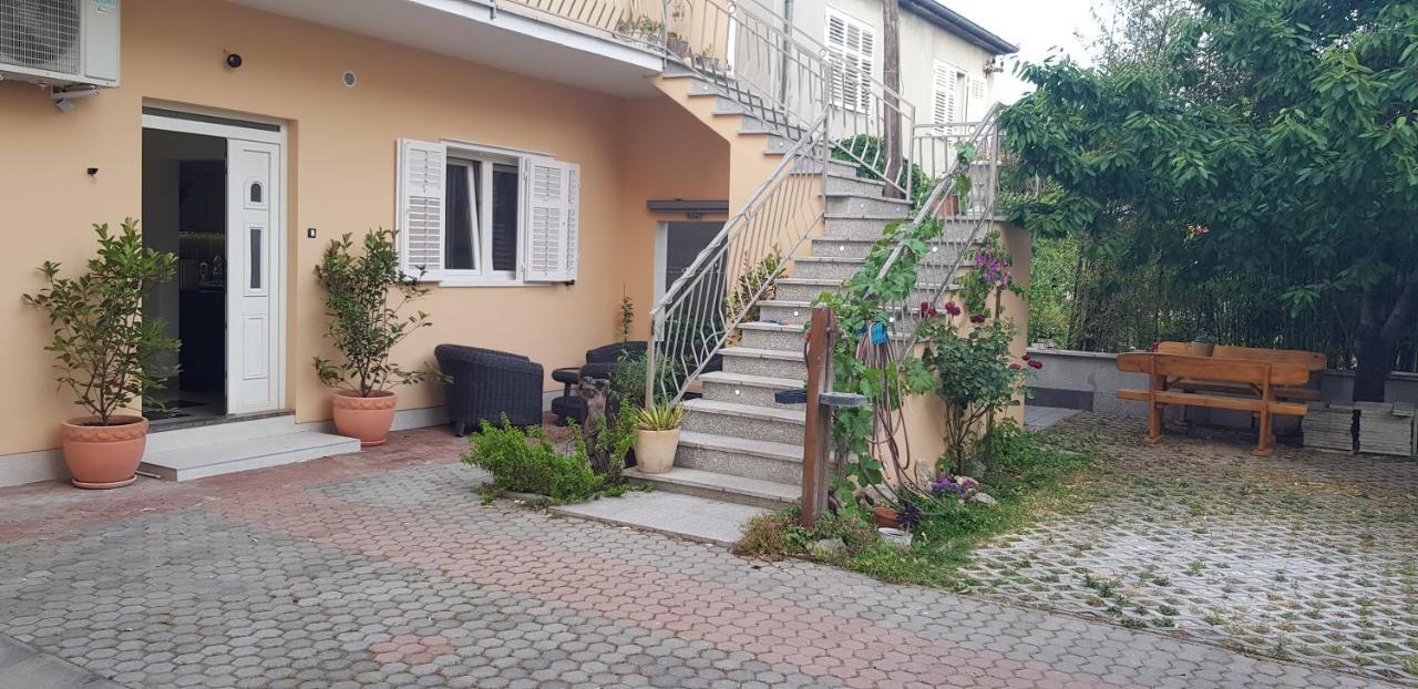 Apartment South Gate Zára Kültér fotó